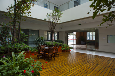 東臺市人民醫院住院樓B樓軌道物流傳輸系統招標新聞稿