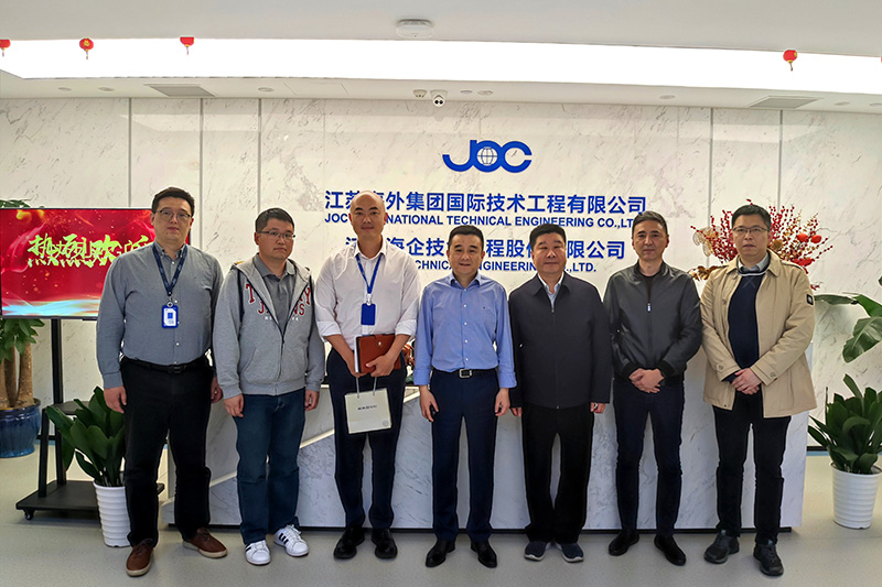 上海長風新村街道辦姚健主任一行蒞臨我司開展調研交流